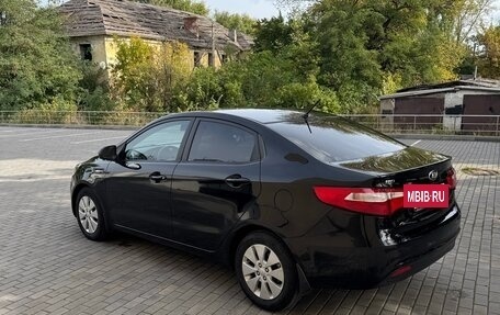 KIA Rio III рестайлинг, 2013 год, 830 000 рублей, 7 фотография