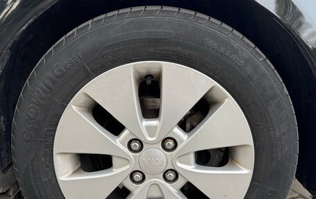 KIA Rio III рестайлинг, 2013 год, 830 000 рублей, 27 фотография