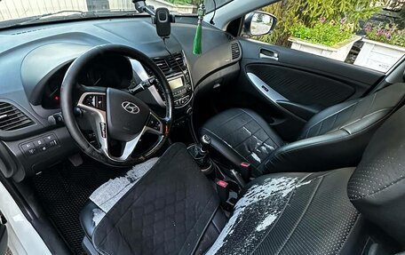 Hyundai Solaris II рестайлинг, 2014 год, 750 000 рублей, 6 фотография