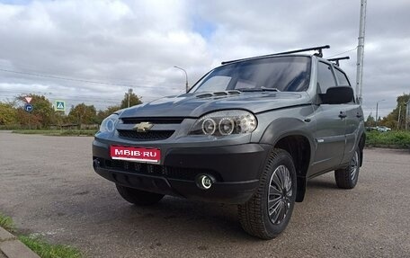 Chevrolet Niva I рестайлинг, 2011 год, 540 000 рублей, 1 фотография