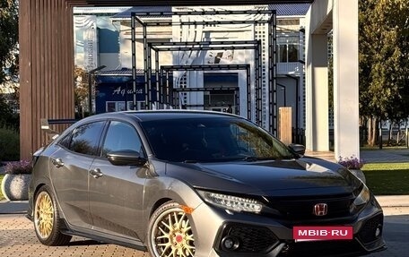 Honda Civic IX, 2018 год, 1 900 000 рублей, 1 фотография