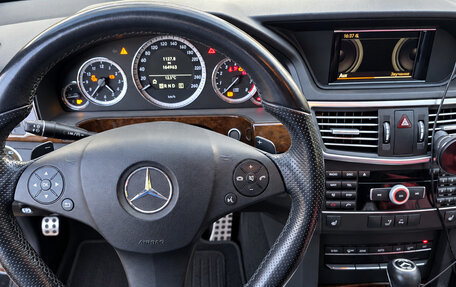 Mercedes-Benz E-Класс, 2010 год, 1 400 000 рублей, 11 фотография