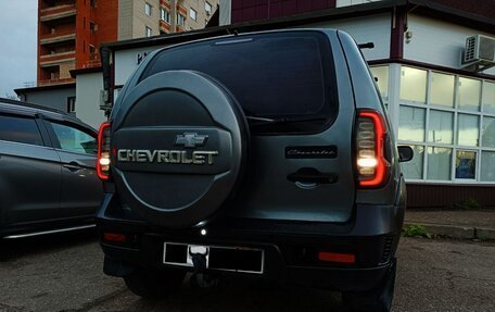 Chevrolet Niva I рестайлинг, 2011 год, 540 000 рублей, 2 фотография