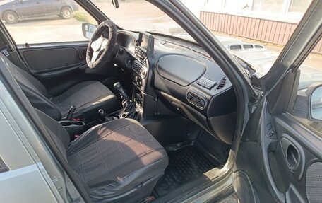 Chevrolet Niva I рестайлинг, 2011 год, 540 000 рублей, 8 фотография