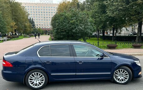 Skoda Superb III рестайлинг, 2009 год, 950 000 рублей, 3 фотография