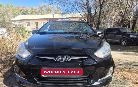 Hyundai Solaris II рестайлинг, 2013 год, 540 000 рублей, 5 фотография