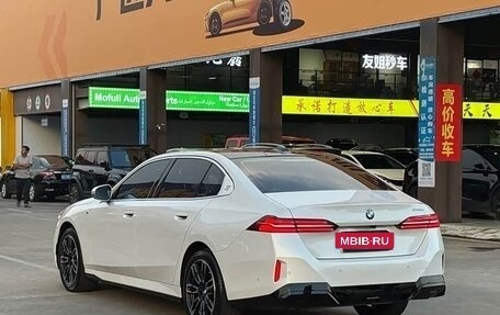 BMW 5 серия, 2025 год, 6 115 000 рублей, 4 фотография