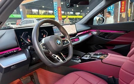 BMW 5 серия, 2025 год, 6 115 000 рублей, 7 фотография