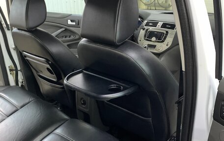 Ford Kuga III, 2010 год, 830 000 рублей, 13 фотография