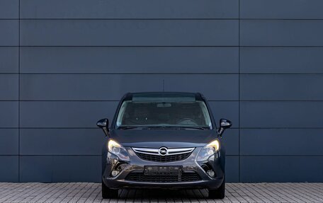 Opel Zafira C рестайлинг, 2013 год, 1 395 000 рублей, 2 фотография