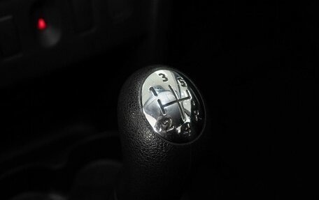 Renault Logan II, 2019 год, 1 148 000 рублей, 11 фотография