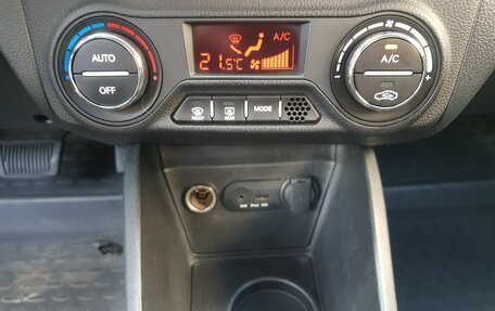 KIA Rio III рестайлинг, 2014 год, 1 099 000 рублей, 16 фотография