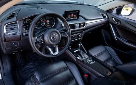 Mazda 6, 2017 год, 1 895 000 рублей, 15 фотография