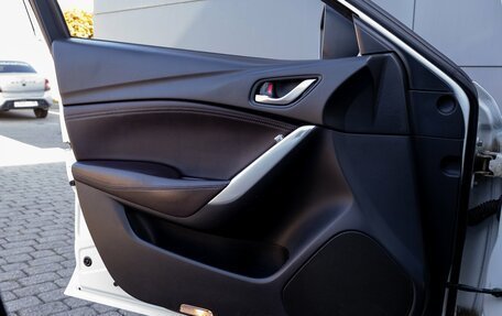 Mazda 6, 2017 год, 1 895 000 рублей, 14 фотография