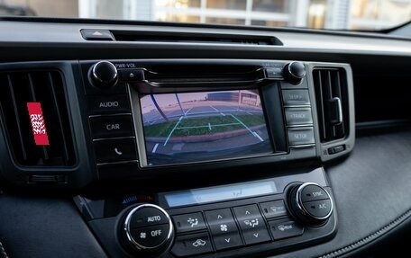 Toyota RAV4, 2018 год, 2 595 000 рублей, 14 фотография