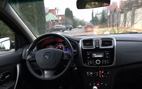Renault Sandero II рестайлинг, 2016 год, 795 000 рублей, 9 фотография