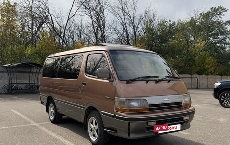 Toyota HiAce H100, 1991 год, 495 000 рублей, 5 фотография