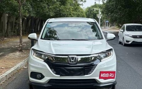 Honda Vezel, 2021 год, 1 311 000 рублей, 2 фотография