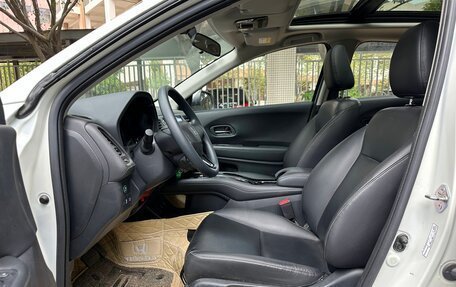 Honda Vezel, 2021 год, 1 311 000 рублей, 10 фотография