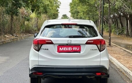 Honda Vezel, 2021 год, 1 311 000 рублей, 6 фотография