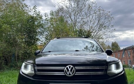 Volkswagen Tiguan I, 2011 год, 1 300 000 рублей, 2 фотография