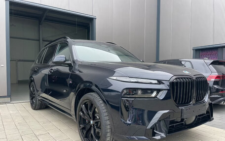 BMW X7, 2025 год, 13 280 000 рублей, 3 фотография