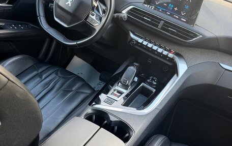 Peugeot 3008 II, 2017 год, 1 970 000 рублей, 5 фотография