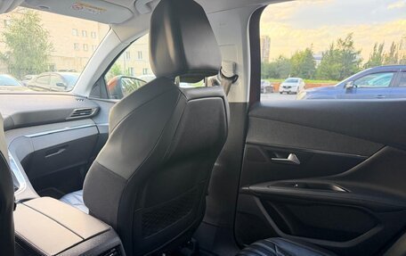 Peugeot 3008 II, 2017 год, 1 970 000 рублей, 11 фотография