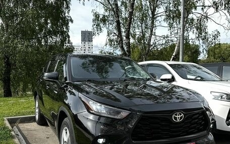 Toyota Highlander, 2020 год, 3 600 000 рублей, 1 фотография