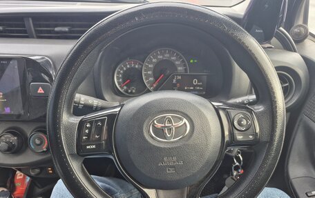 Toyota Vitz, 2019 год, 1 250 000 рублей, 17 фотография
