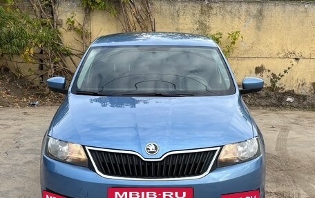 Skoda Rapid I, 2014 год, 870 000 рублей, 2 фотография