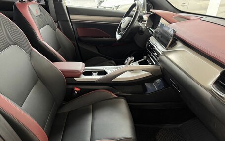 Geely Coolray I, 2022 год, 1 790 000 рублей, 26 фотография