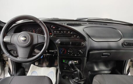 Chevrolet Niva I рестайлинг, 2015 год, 635 000 рублей, 15 фотография
