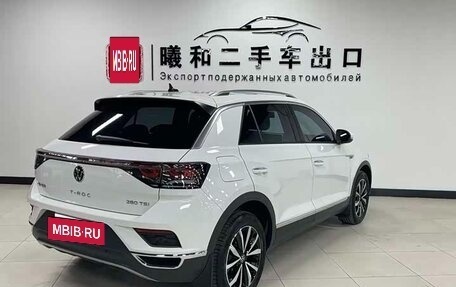Volkswagen T-Roc I, 2023 год, 2 290 000 рублей, 4 фотография