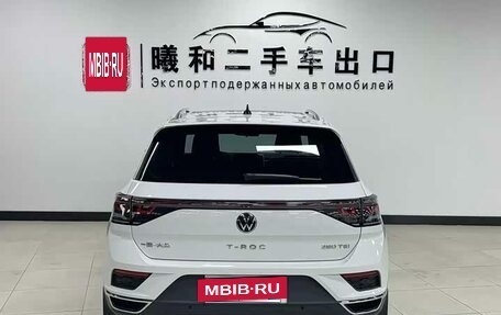 Volkswagen T-Roc I, 2023 год, 2 290 000 рублей, 6 фотография
