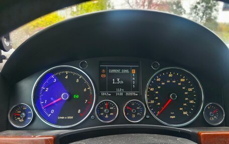 Volkswagen Touareg III, 2003 год, 850 000 рублей, 6 фотография