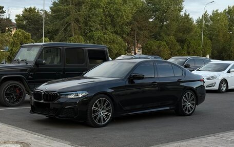 BMW 5 серия, 2019 год, 5 200 000 рублей, 2 фотография