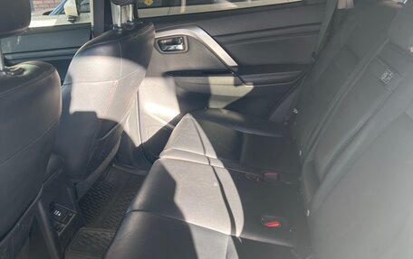 Mitsubishi Montero Sport, 2022 год, 3 699 999 рублей, 5 фотография