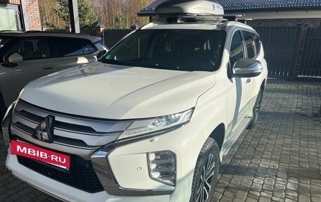 Mitsubishi Montero Sport, 2022 год, 3 699 999 рублей, 10 фотография