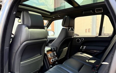 Land Rover Range Rover IV рестайлинг, 2016 год, 4 500 000 рублей, 9 фотография