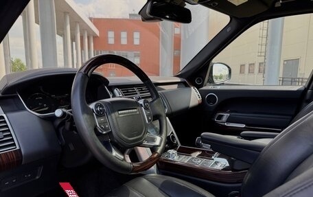 Land Rover Range Rover IV рестайлинг, 2016 год, 4 500 000 рублей, 7 фотография