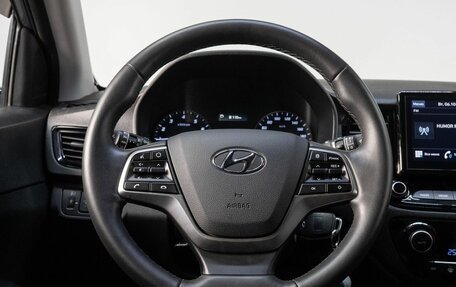 Hyundai Solaris II рестайлинг, 2020 год, 1 600 000 рублей, 19 фотография