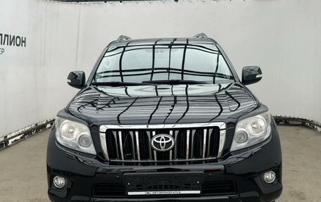 Toyota Land Cruiser Prado 150 рестайлинг 2, 2013 год, 2 950 000 рублей, 9 фотография