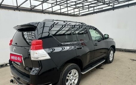 Toyota Land Cruiser Prado 150 рестайлинг 2, 2013 год, 2 950 000 рублей, 6 фотография
