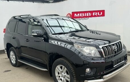 Toyota Land Cruiser Prado 150 рестайлинг 2, 2013 год, 2 950 000 рублей, 8 фотография
