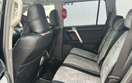 Toyota Land Cruiser Prado 150 рестайлинг 2, 2013 год, 2 950 000 рублей, 13 фотография