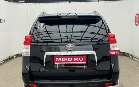 Toyota Land Cruiser Prado 150 рестайлинг 2, 2013 год, 2 950 000 рублей, 5 фотография