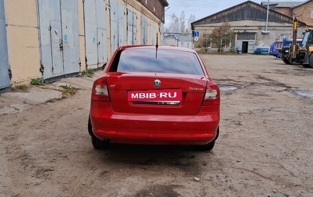 Skoda Octavia, 2012 год, 999 000 рублей, 2 фотография