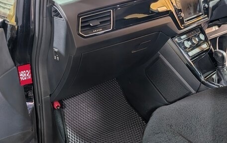 Volkswagen Touran III, 2016 год, 1 450 000 рублей, 14 фотография