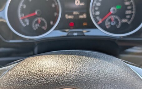 Volkswagen Touran III, 2016 год, 1 450 000 рублей, 25 фотография